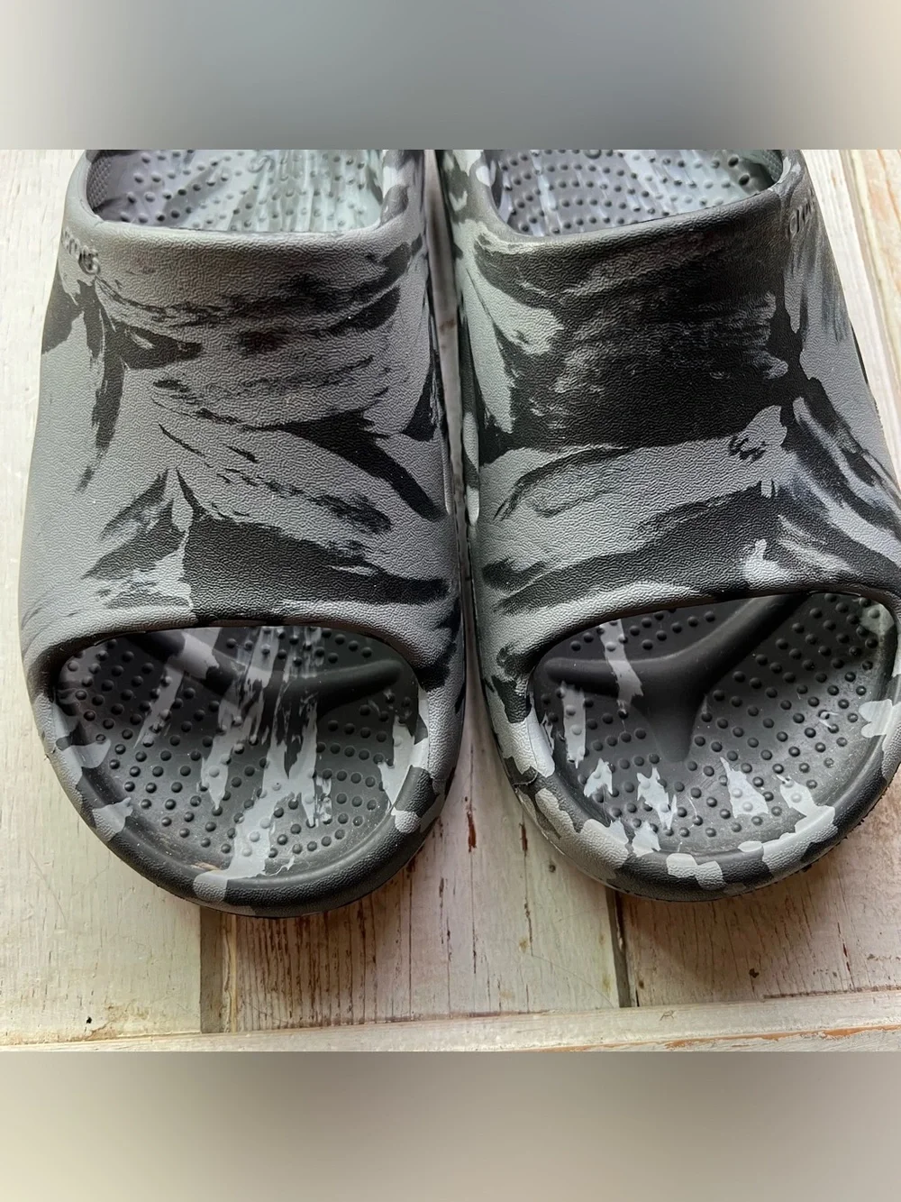 Crocs Mellow Marbled  Recovery Slide Sandals